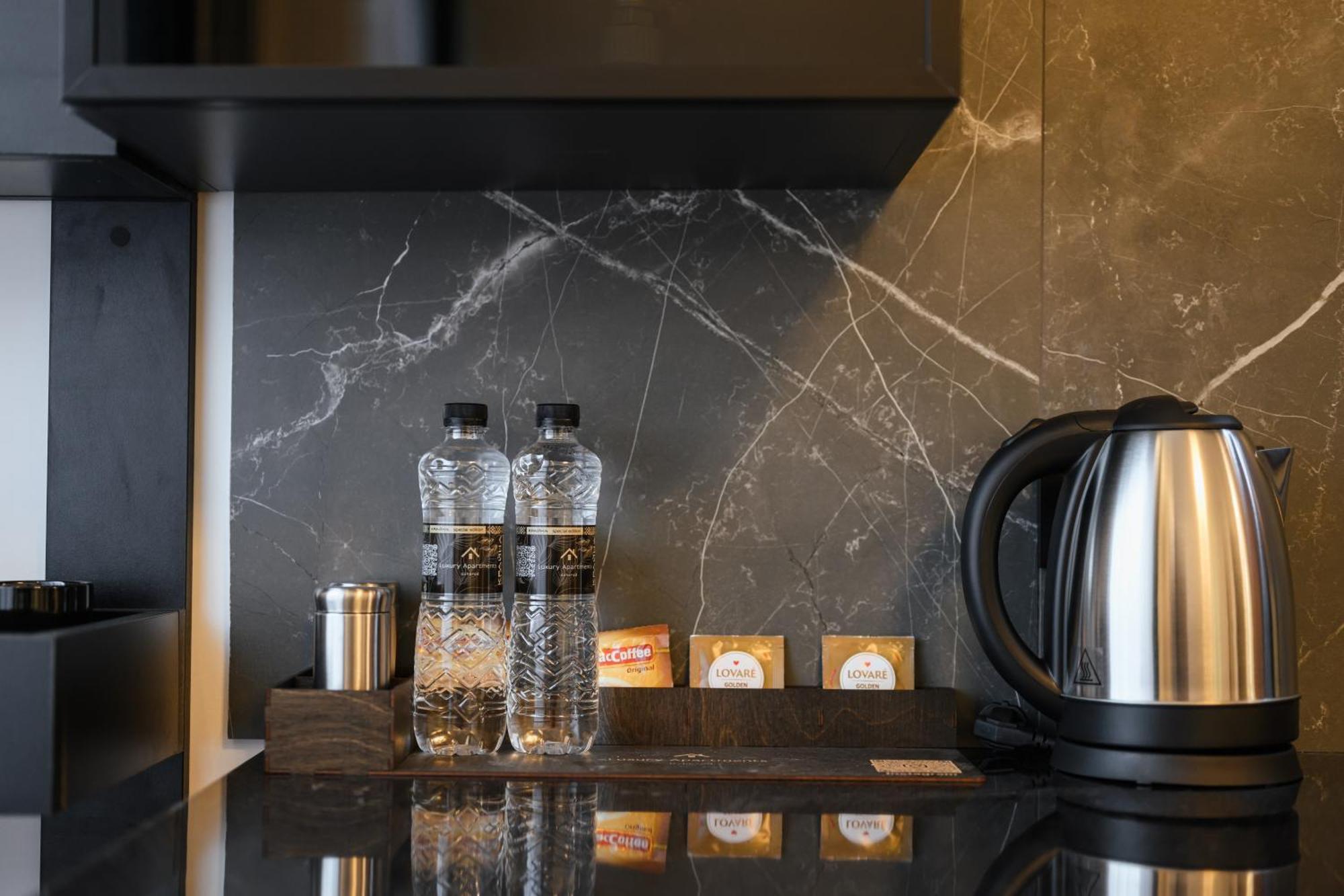 Luxury Apartments Laborca 우주고로트 외부 사진