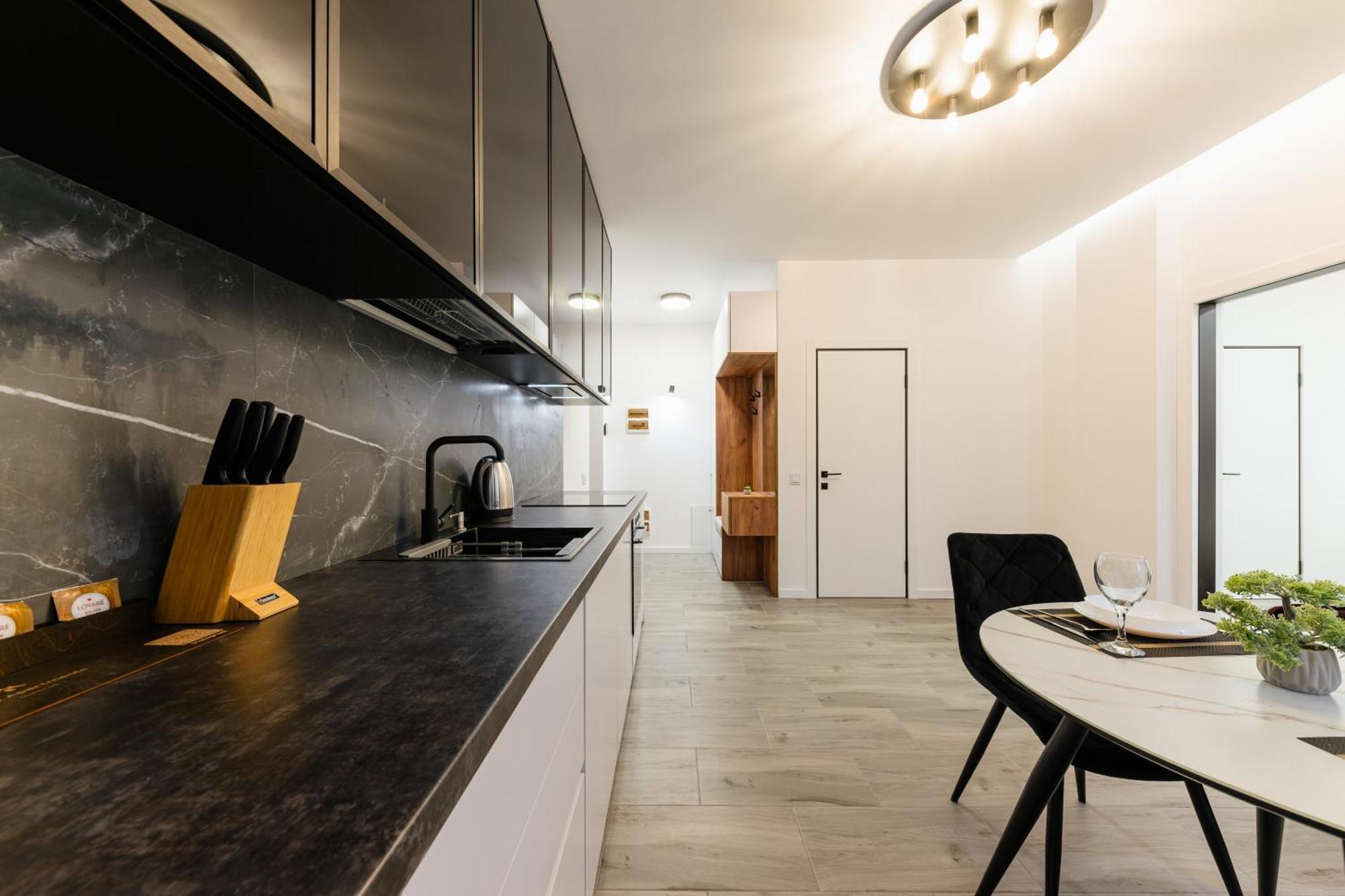 Luxury Apartments Laborca 우주고로트 외부 사진
