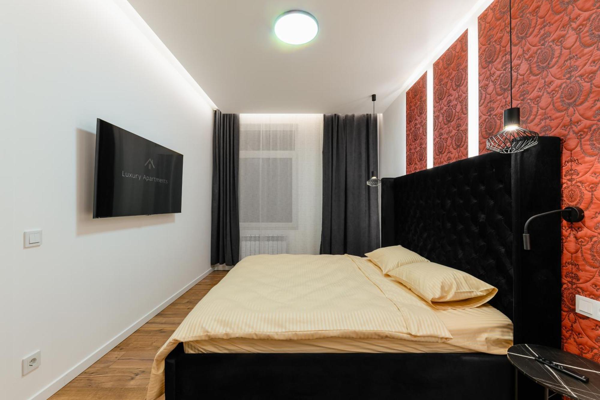 Luxury Apartments Laborca 우주고로트 외부 사진
