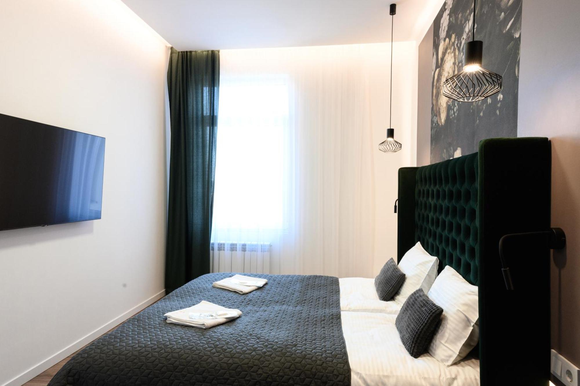 Luxury Apartments Laborca 우주고로트 외부 사진